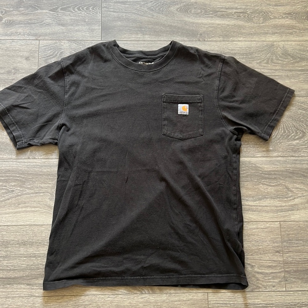 Size medium carhartt tee loose fit vtg tee